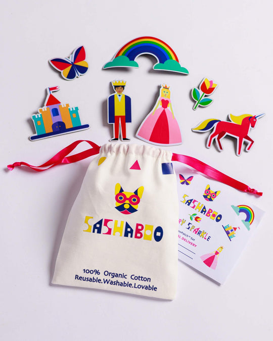 Premium SASHABOO gift-ready set including the TeeBoo™ interactive kids T-shirt and Fairy Sparkle BooPatch™ collection.