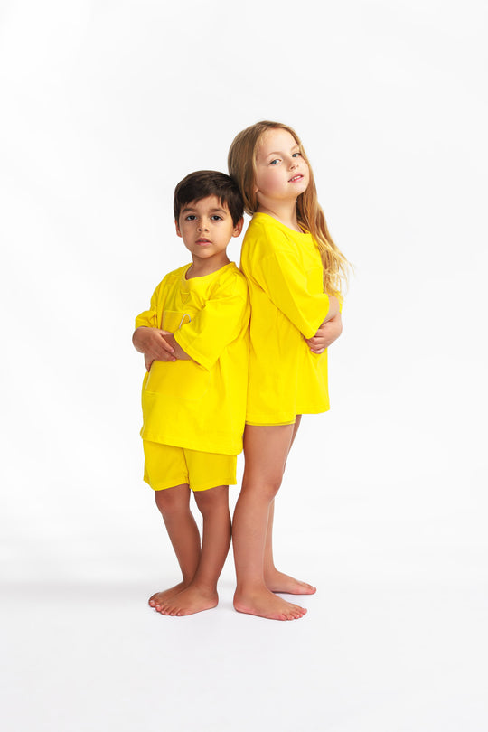 TeeBoo™ Oversized Kids Shirt – With StickyBooPad™ Zones