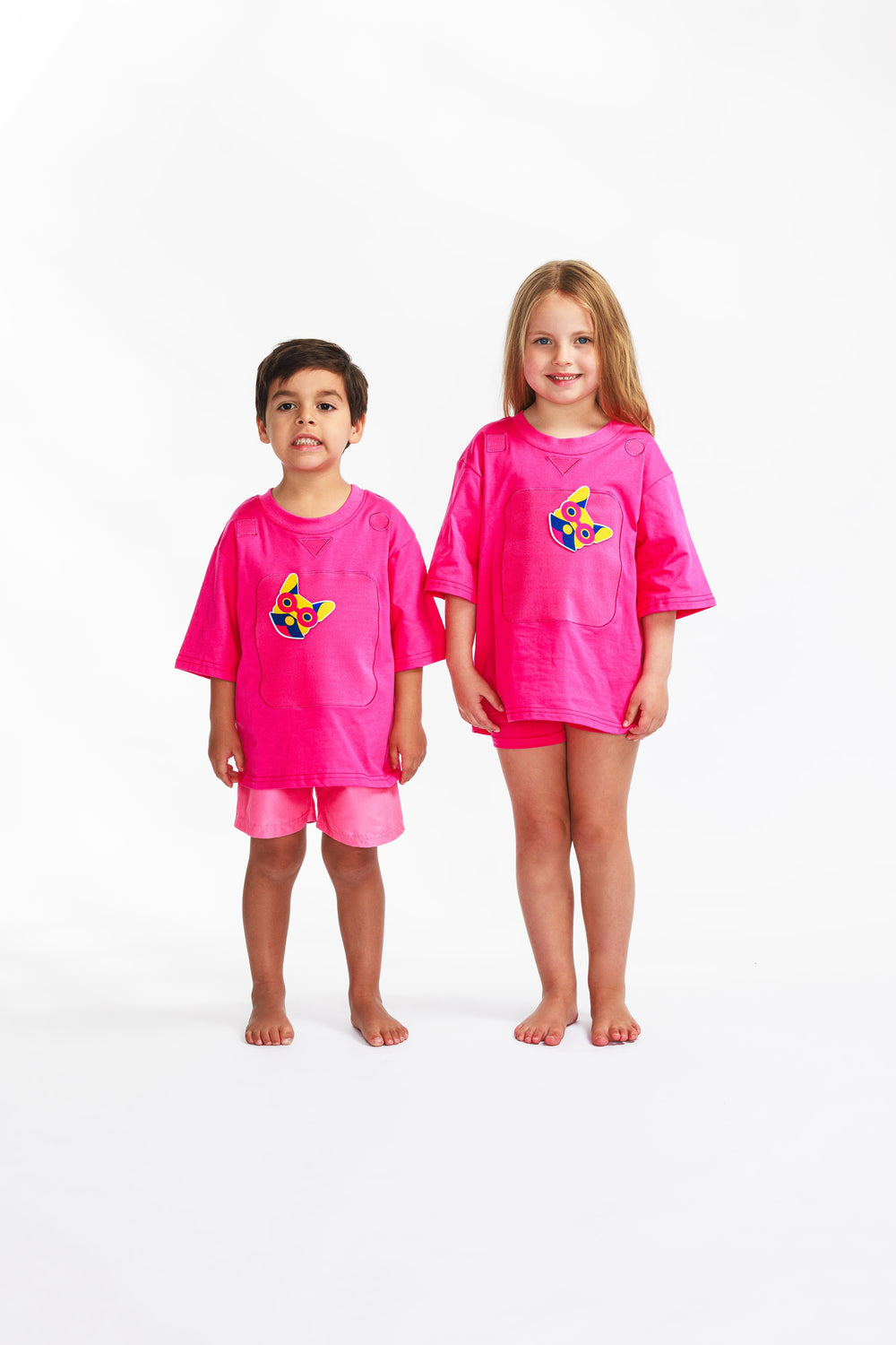 TeeBoo™ Oversized Kids Shirt – With StickyBooPad™ Zones