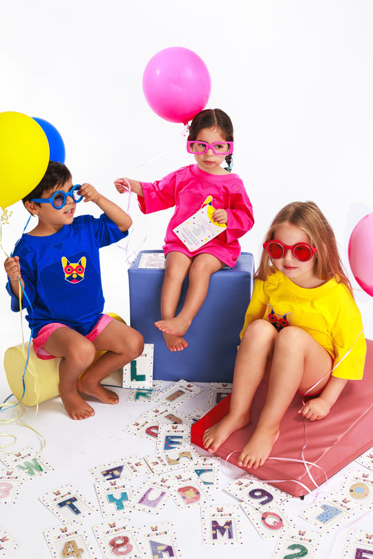 TeeBoo™ Oversized Kids Shirt – With StickyBooPad™ Zones